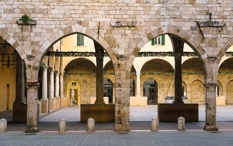A Franciscan tour of Ascoli Piceno: the Main Cloister of the Church of St.Francis