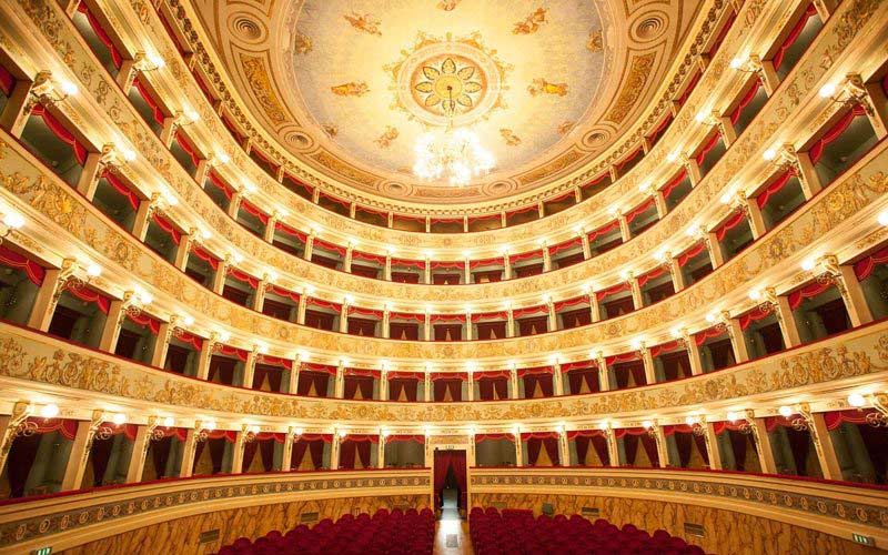 Places to see in Ascoli Piceno: Teatro Ventidio Basso