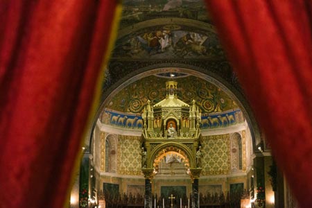 Visit Ascoli scorcio interno Duomo di Sant'Emdiio
