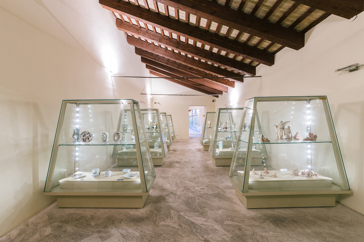 Visit aScoli Museo della ceramica eccellenza artistica della maiolica ascolana