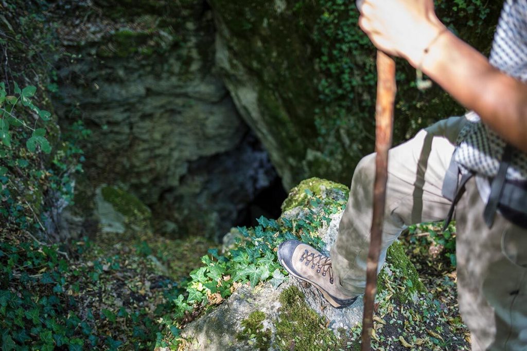 Passeggiate nella natura. Esperienze di vacanza outdoor: Trekking e Hiking ad Ascoli Piceno.